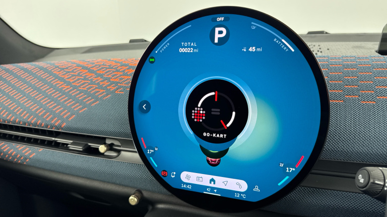 MINI Aceman 135kW E Classic 43kWh 5dr Auto Electric Hatchback